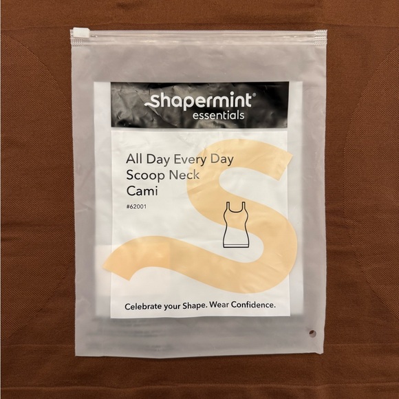 Shapermint All Day Every Day Scoop Neck Camisole - Brown Size XL - Picture 2 of 6